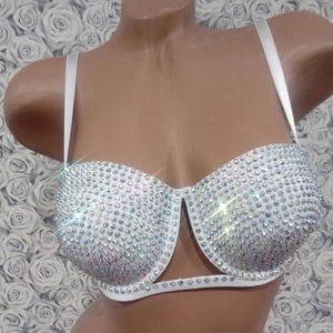 Women’s bra’s